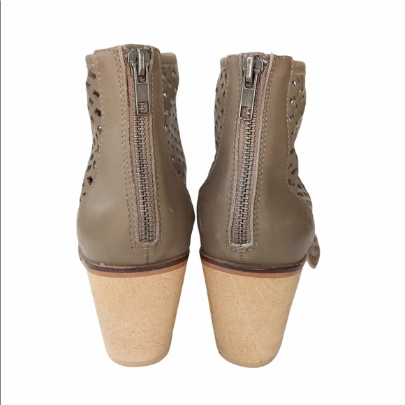 Kelsi Dagger Kyoto Peep Toe Ankle Boots Taupe 8.5 - Picture 10 of 12